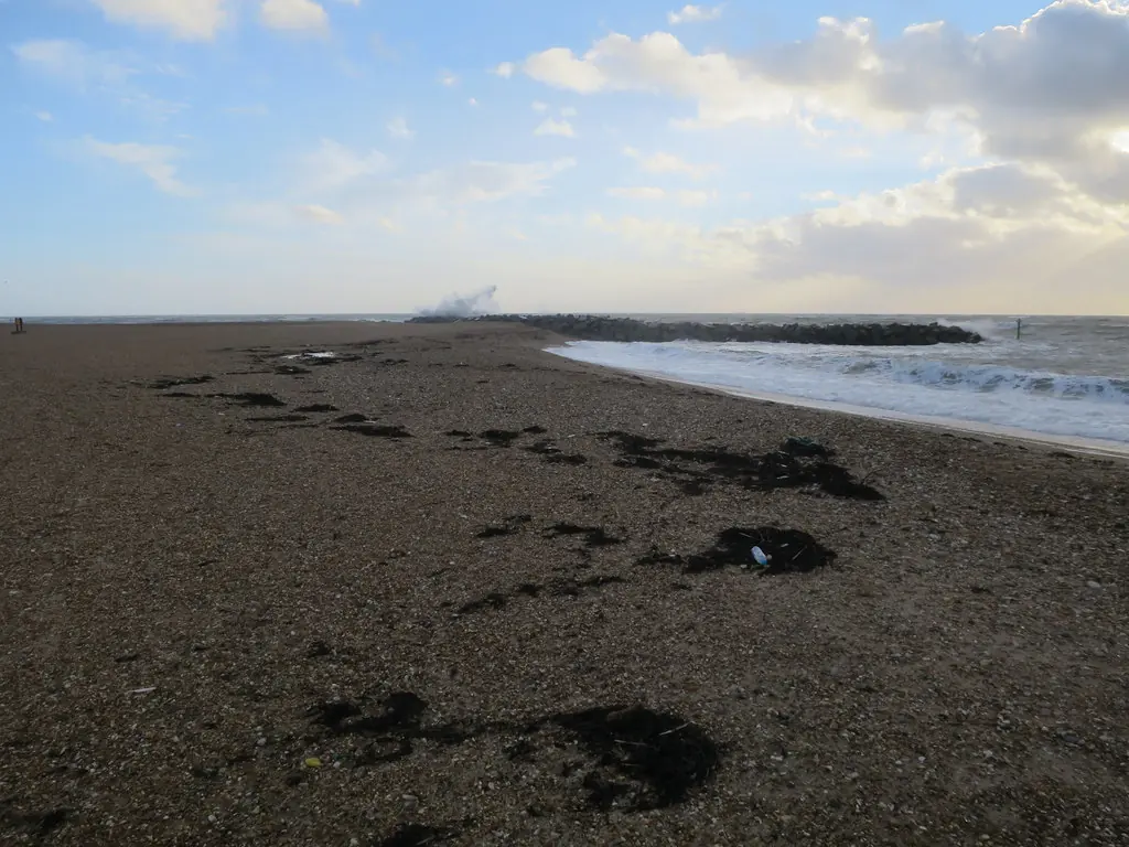 Breakwater, Medmerry