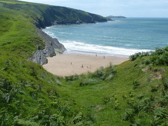 Mwnt beach
